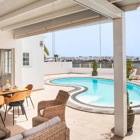 别墅 Alay By Buenavilla