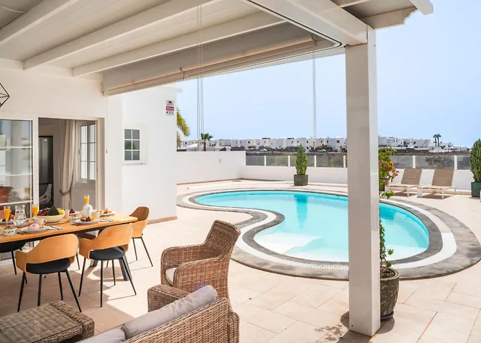 빌라 Alay By Buenavilla